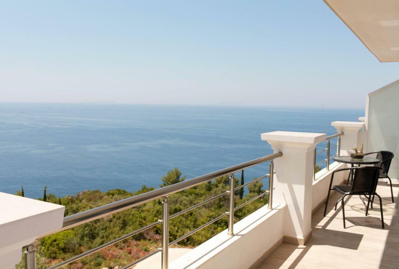 Mihalis Apartments Himare Ngoại thất bức ảnh